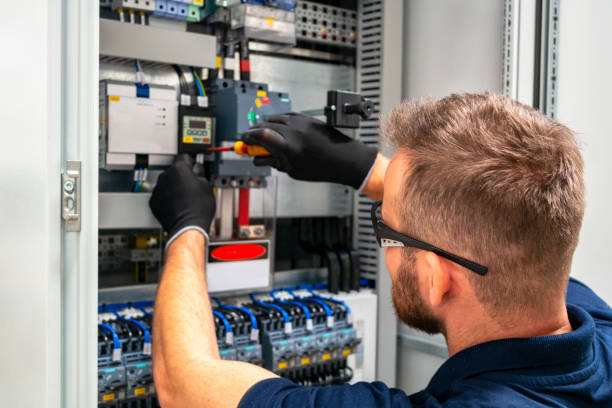 Best Electrical Outlet Repair  in Howards Grove, WI